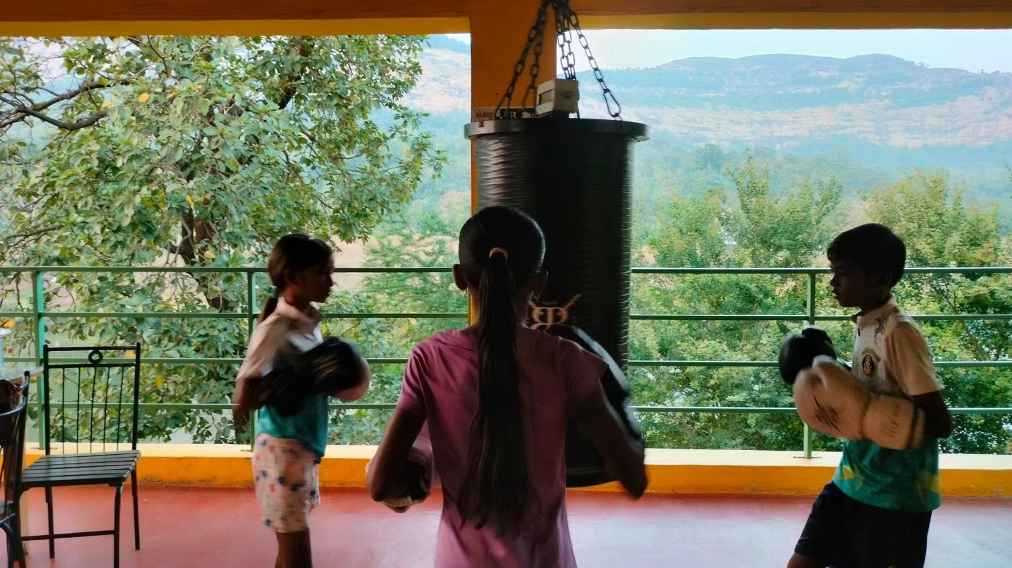 King'S Landing Villa Karjat Eksteriør billede