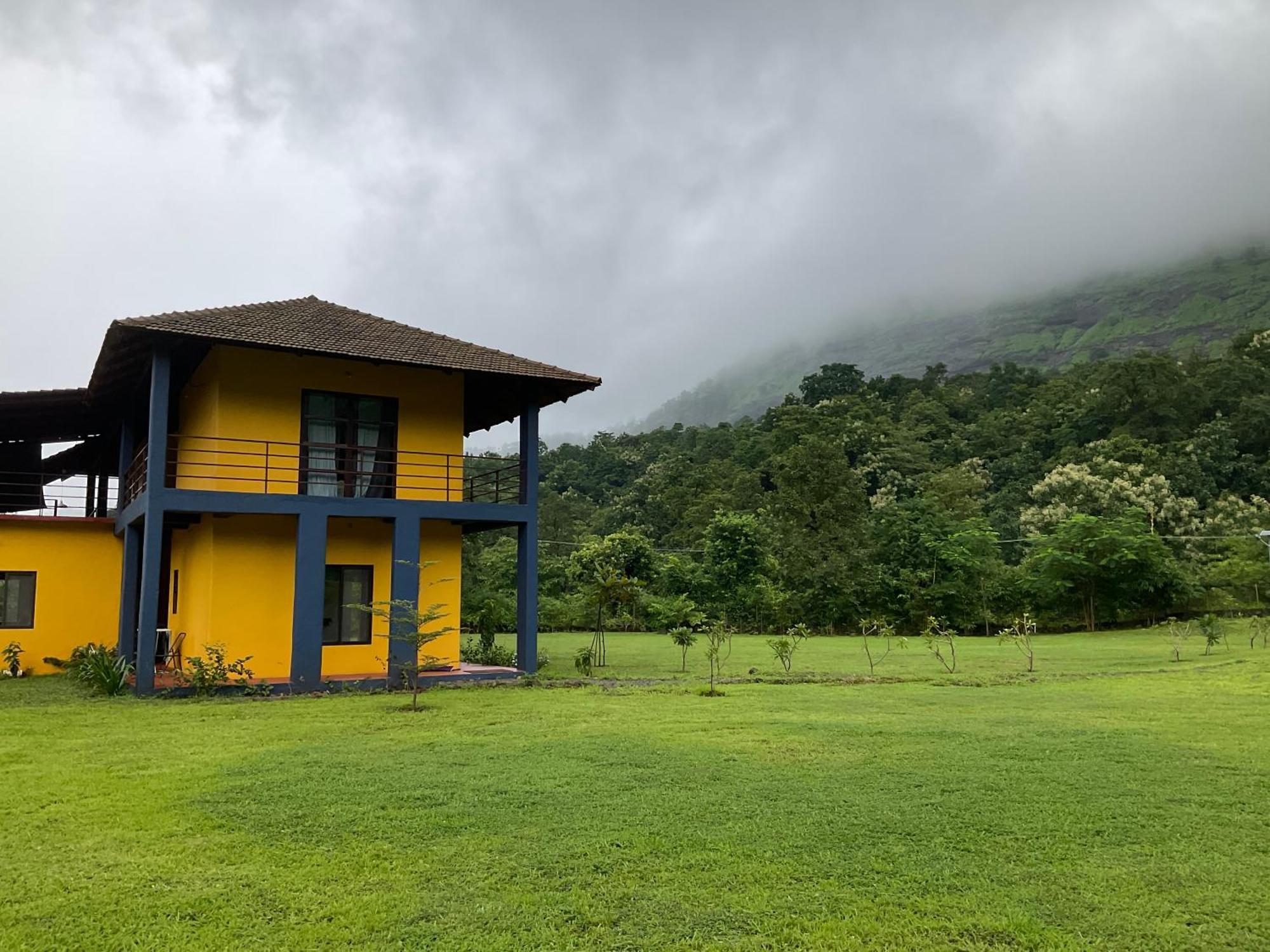 King'S Landing Villa Karjat Eksteriør billede