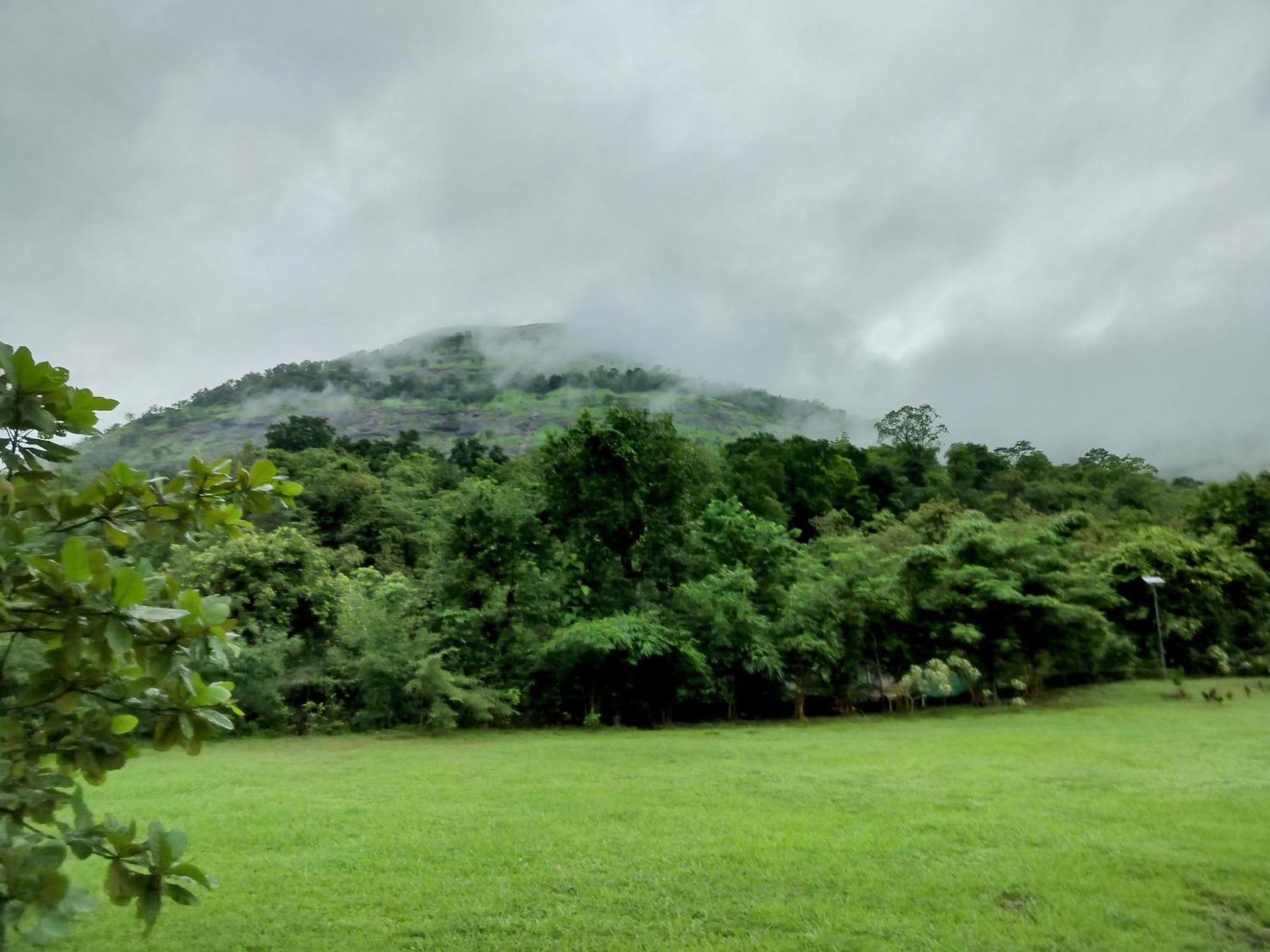 King'S Landing Villa Karjat Eksteriør billede